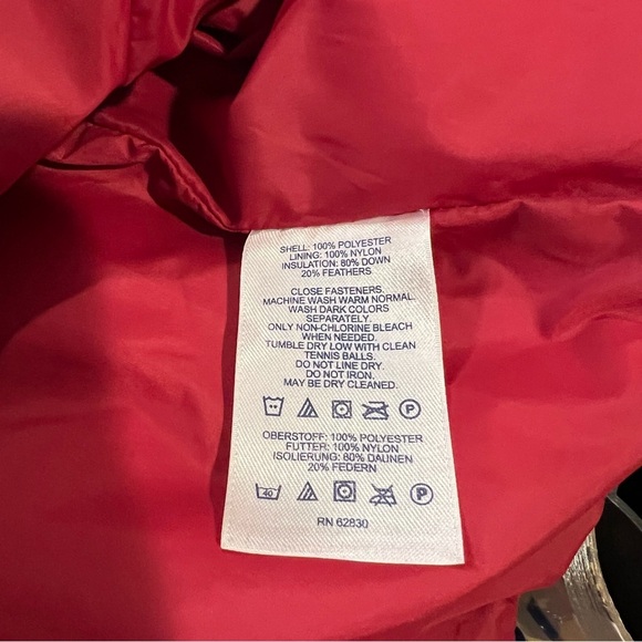 Lands' End Red Plaid Puffer Vest size small - Picture 8 of 8